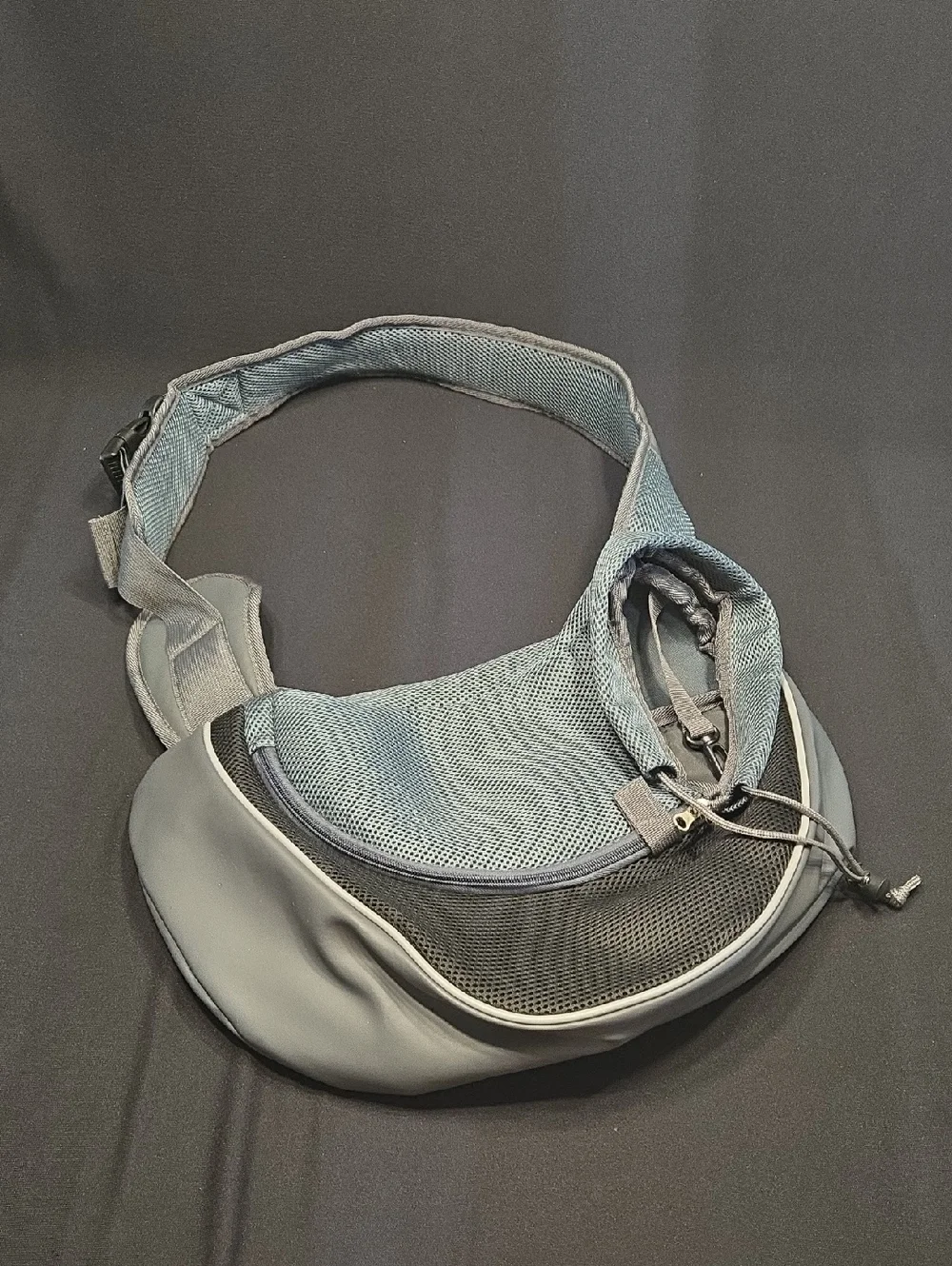 Yudodo Mech Pet Carrier Sling Bag for Small dogs/cats